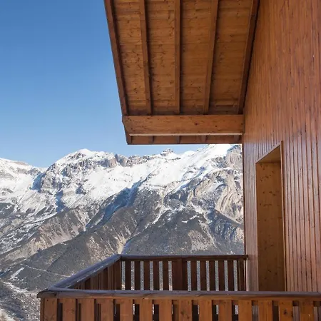 Appart hôtel Les Gentianes By Actisource 3*